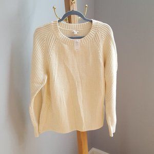 NWT Gap ribbed sweater